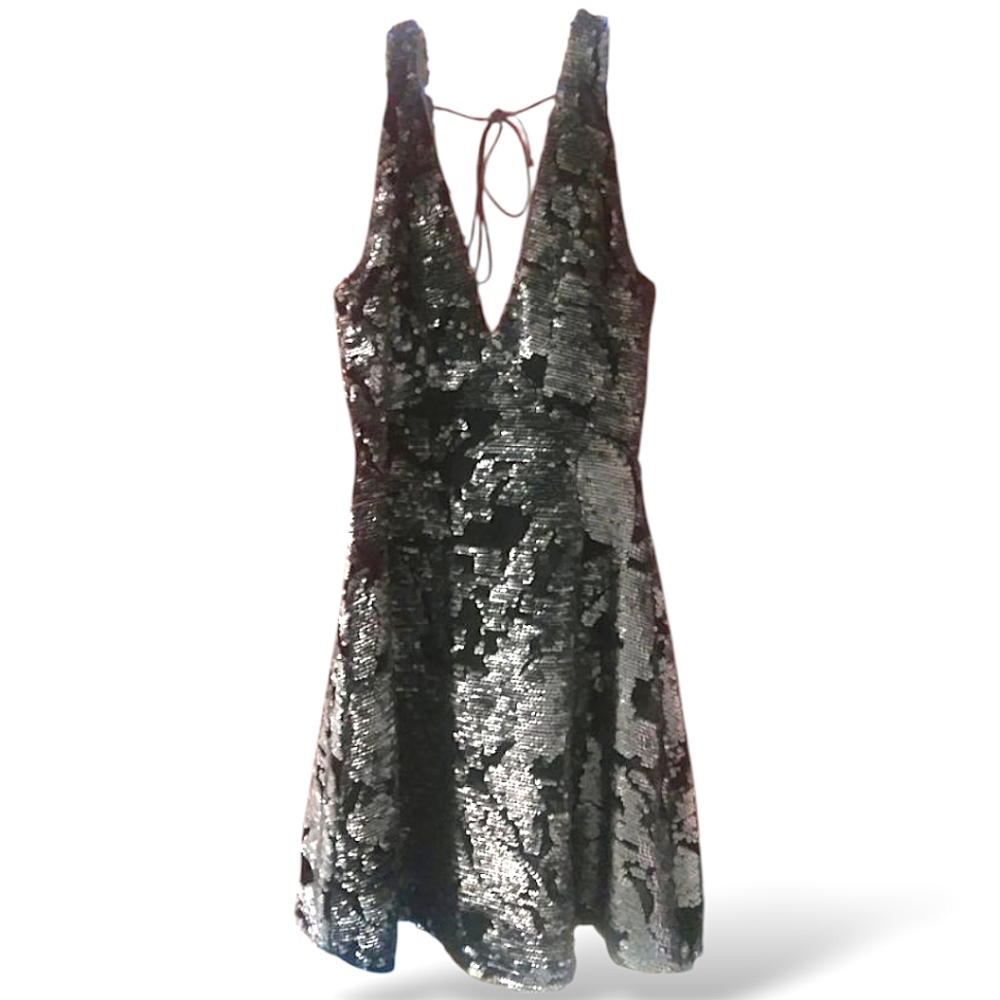 🎉HP🎉NWOT Gianni Bini Black Sequin Sleeveless Mini Dress Size XS